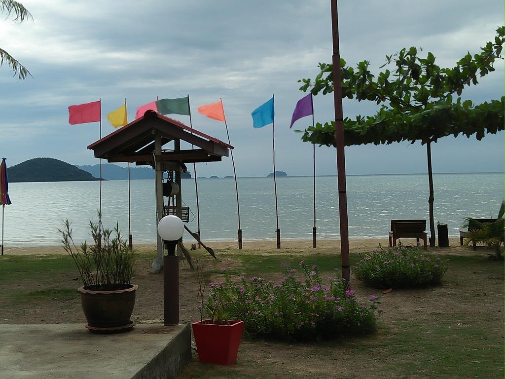 Happy Days Resort Koh Mak Dış mekan fotoğraf